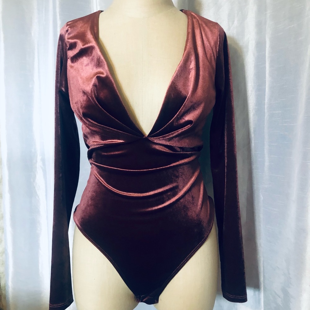 Bodysuit size M in excellent condition